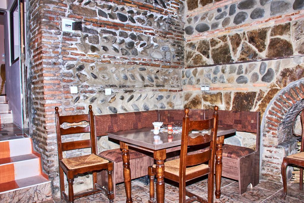 California Guest House Gori Ngoại thất bức ảnh